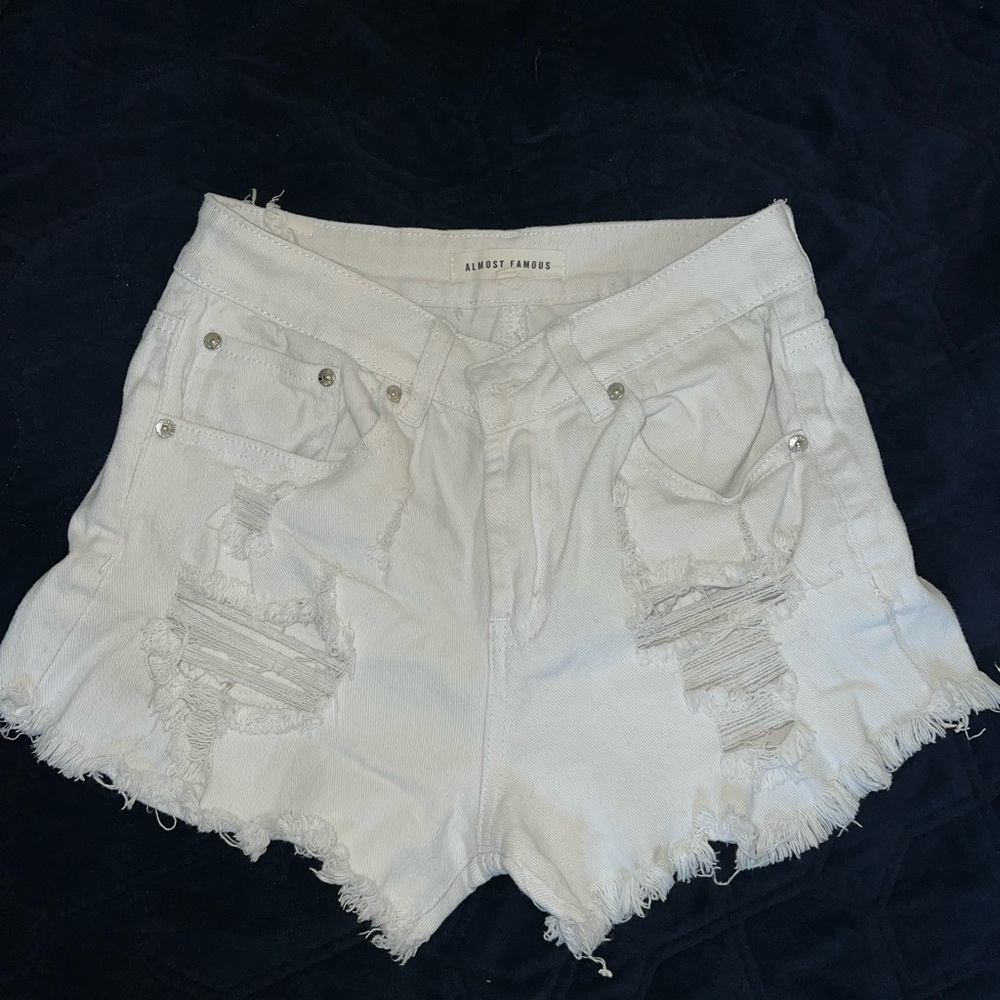 Almost Famous White Distressed Women's Shorts